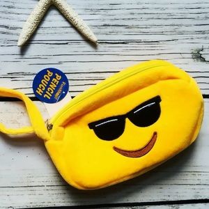 BACK TO SCHOOL 😎Cool Emoji Purse kit COSMETIC MAKEUP or Pencil BAG NEW